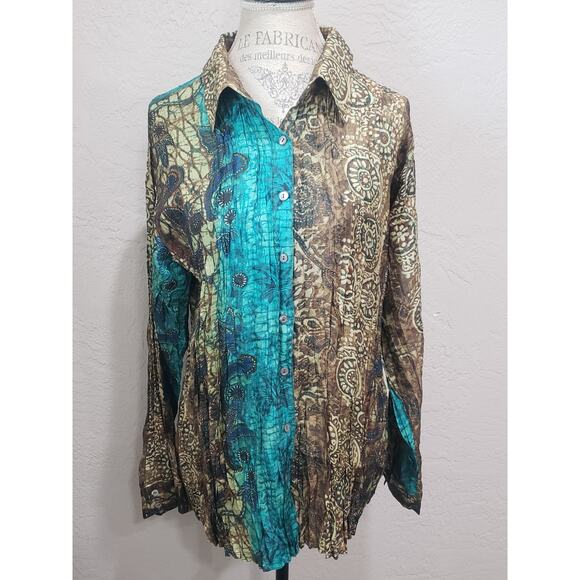 Chico's 100% Silk Multi Color Unique Design Button Up Collared Blouse | Size 2 - Picture 7 of 7